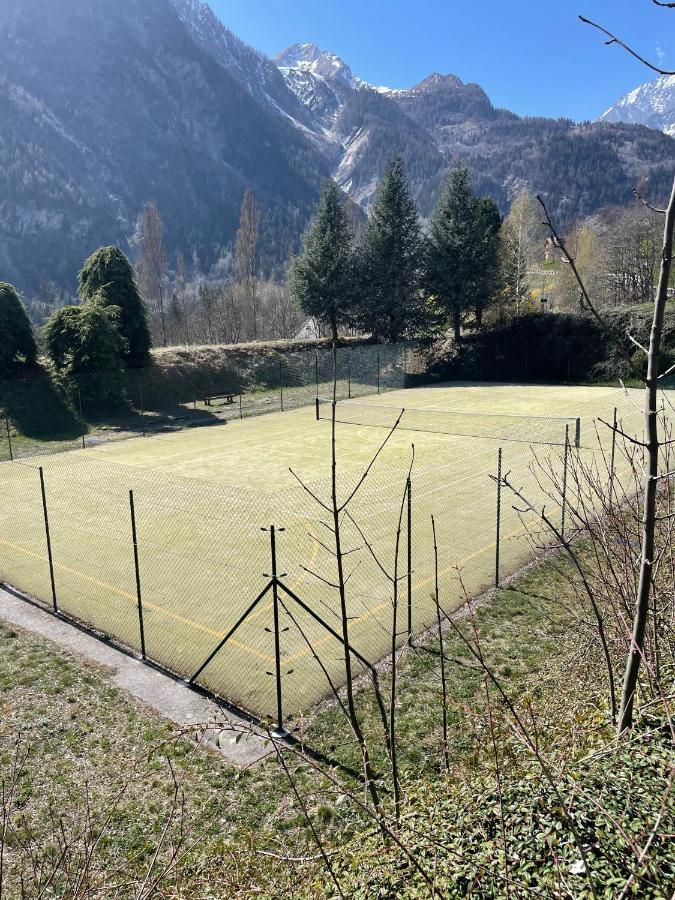 Courmayeur~Navetta Gratuita Per Il Centro+Impianti Kültér fotó